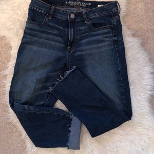 New! A&E High rise Jegging Crop Raw Hem sz.6